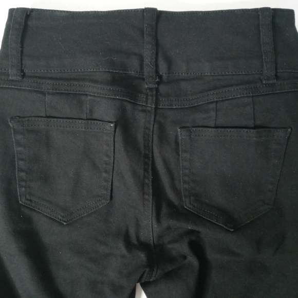 Ling's jeans size 3/4 black jeans - Picture 4 of 5